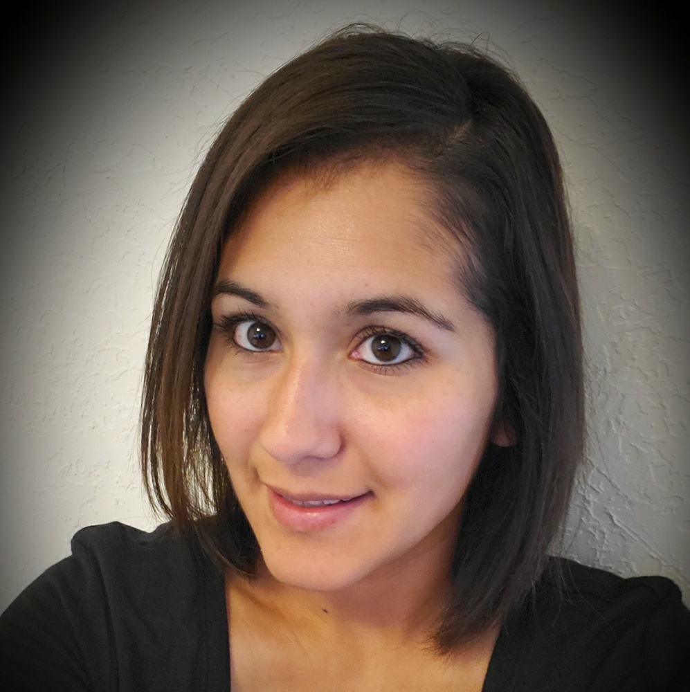 Meet your Posher, Reina